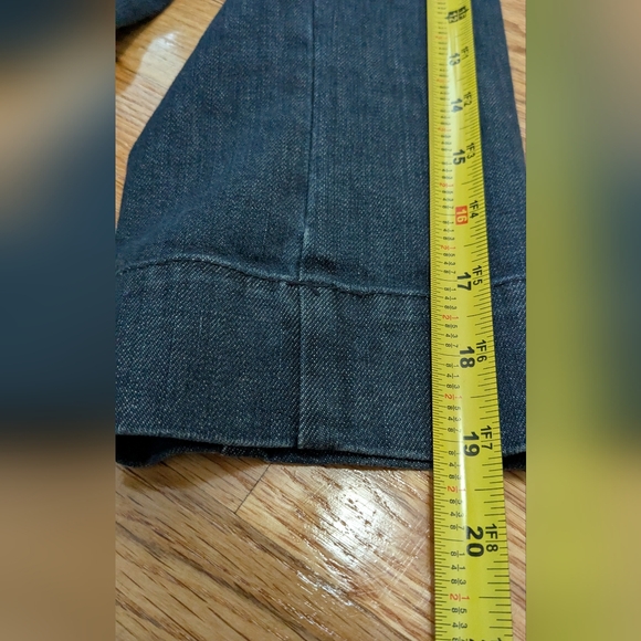 Talbots Blue Denim Tailored Blazer with Notched Lapels, Long Sleeves Sz 8 - Picture 9 of 10